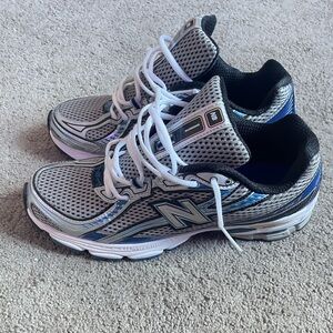 New Balance 740, Size 11